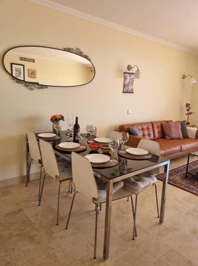 Elegant Apartment With Fantastic Views At The Top Of Calahonda Sitio de Calahonda 외부 사진